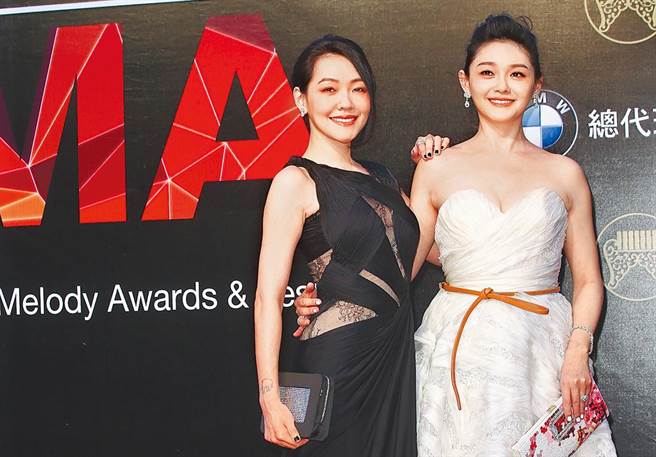 互相扶持却也被残酷比较！十大台湾演艺圈最红话题姊妹檔。(资料照片)