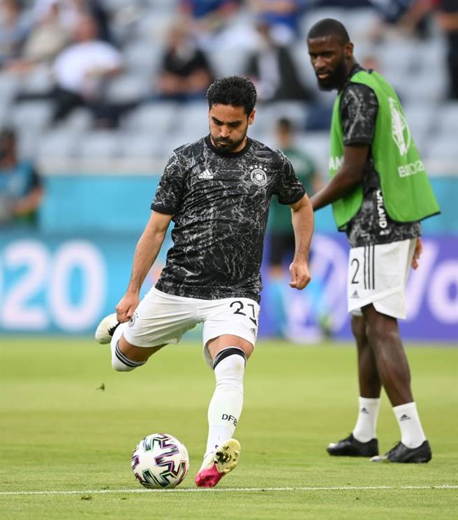 [21]京多安 İlkay Gündoğan 在中场位置举足轻重（图片来源︰达志影像）