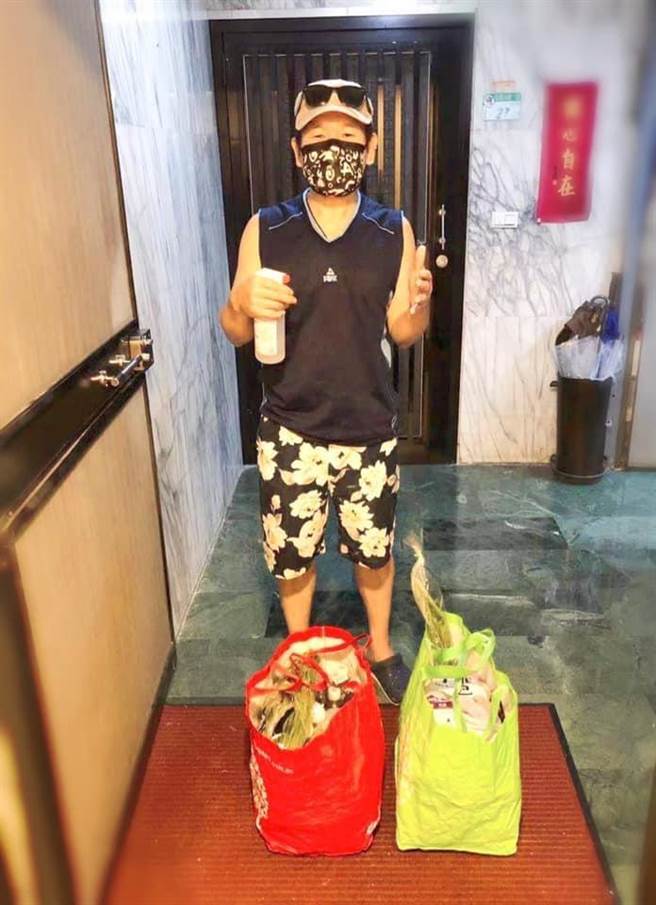 赵传笑喊出门买菜犹如出国血拚。 （旋风音乐提供）