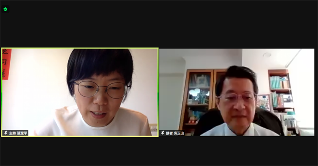 龙应台文化基金会思沙龙今天邀请中研院院士吴玉山主讲「普丁的俄式民主和核子武器─俄罗斯的强国梦」，探讨俄罗斯现象。（杨孟立传真）