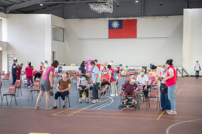 南投縣接種疫苗後不良反應，又新增兩起死亡案例。(南投縣政府提供／林欣儀南投傳真)