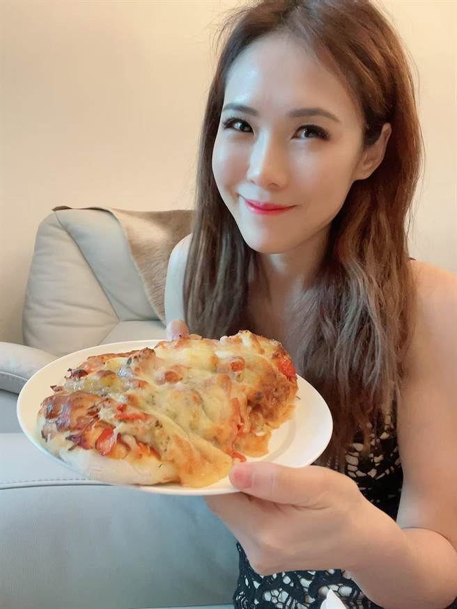 吳申梅這陣子廚藝更加精進。（音圓唱片提供）