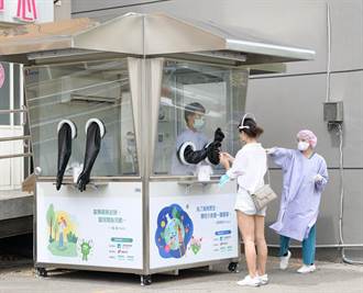 上銀集團挺台灣醫護 捐贈50台市價逾2千萬元的正壓採檢亭