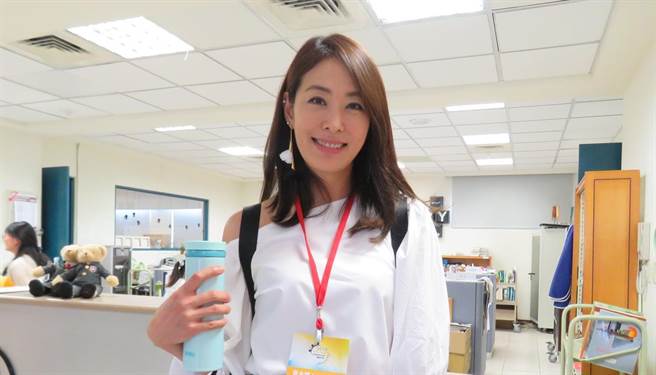 賈永婕火速募資到300多台「救命神器」因此感動不少台灣民眾。（圖/賈永婕 臉書）