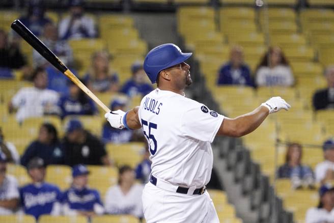 41岁的普侯斯被天使释出之后加入道奇，打击数据全面攀升。（美联社资料照）