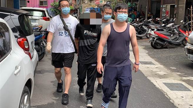 40岁曾姓男子因缺钱花用，今（22日）凌晨3时许在新北市新庄区中港路强盗26岁张姓女移工。（翻摄）