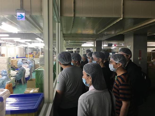 勞動力發展署中彰投分署配合勞動部推出「產業新尖兵計畫」，透過課程輔助，加強技術實務操作，搭配訓後就業媒合，順利銜接就業。（資料照．勞動力發展署中彰投分署提供／盧金足台中傳真）