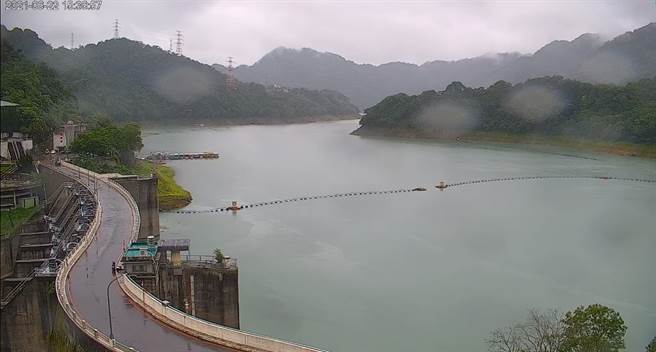 石门水库即时影像。（图／桃园智慧旅游云 Taoyuan Travel／YouTube）