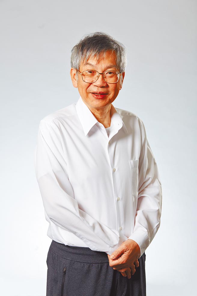 台灣東洋專業部署，疫情下仍維持最好的運轉狀態，東洋創辦人蕭英鈞表示，接班要專業傳承，力拚國際化。（台灣東洋提供）