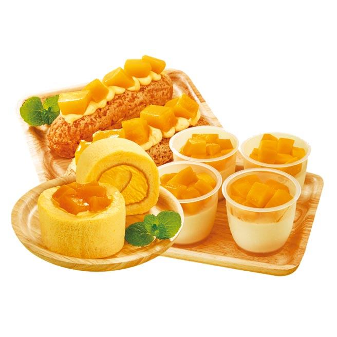 爱买芒果闪电泡芙、芒果起司布丁和芒果蛋糕，每个39元，7月6日前3个特价99元。（爱买提供）