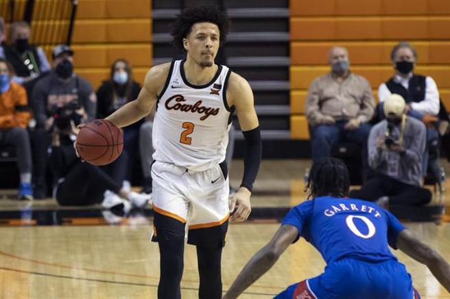 活塞在选秀乐透抽籤中喜获状元籤，火箭榜眼籤，骑士得到探花籤，专家评估目前就读于奥克拉荷马州立大学的康寧汉姆(持球者)将成为新科状元郎。(美联社)