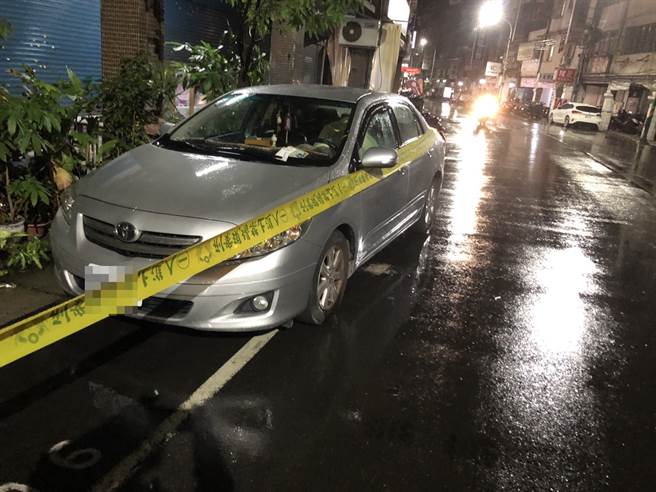 一名72岁陈姓老翁被发现陈尸于新庄区一处的车内，警方初步排除他杀。（民眾提供）