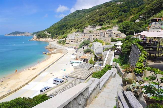 全台疫情第三级警戒再度延长至7月12日，国旅也得继续止步。（何书青摄）