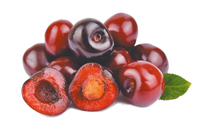 Breeze Super「美国西北樱桃」，1盒500g，27日前原价750元、6折特价450元。（微风提供）