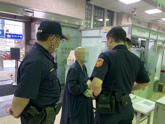 台南市有尼姑兼法師遭詐騙集團以愛情手法誘騙，動了凡心數次匯款遭詐。（讀者提供／程炳璋台南傳真）