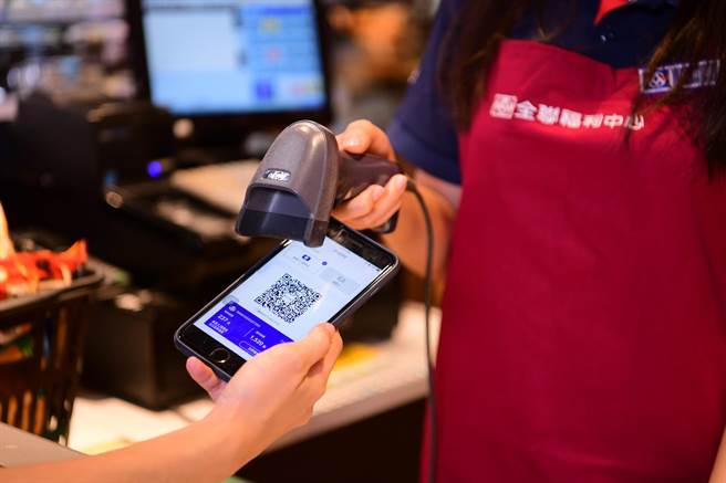 为回应700多万会员，全联全支付将可跨足多元通路使用，未来也接续提供全联场域金流支付服务。(全联提供)