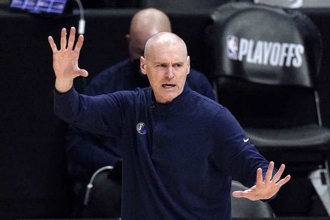 刚当上溜马总教练的卡莱尔，希望奇德可以成为独行侠新主帅。(美联社资料照)