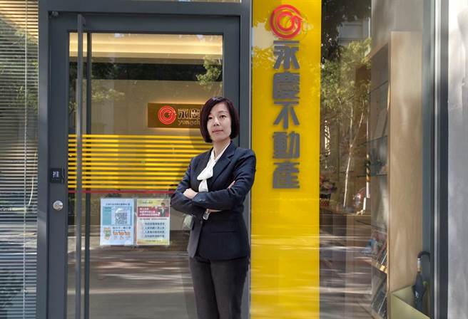 永庆不动产竹北六家创邑加盟店店东黄奕。 (图/永庆房仲网提供)