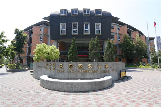 「六家五路二段」周边不少口碑名校，学区优良、公园绿地完善，是许多科技新贵家长首选。(图/永庆房仲网提供)