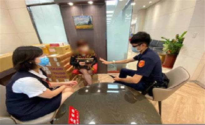 诈欺手法层出不穷，彰化县警察局努力从源头杜绝诈骗集团犯罪，结合各金融机构行员关怀提问技巧，今年已成功拦阻诈骗136件，拦阻3871万6742元。（彰化县警局提供／吴敏菁彰化传真）