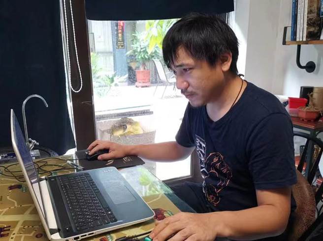 台湾青年文创设计师何信豪。（受访者提供）