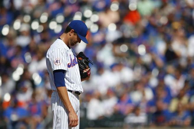 迪葛朗对战费城人先发6局失2分，这是他本季首度单场失2分。（美联社）