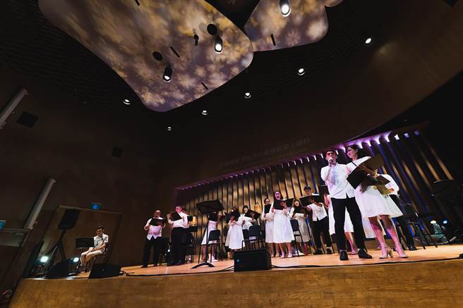 《勸世三姊妹》讀劇音樂會4月曾登上衛武營演出。（衛武營國家藝術文化中心提供）