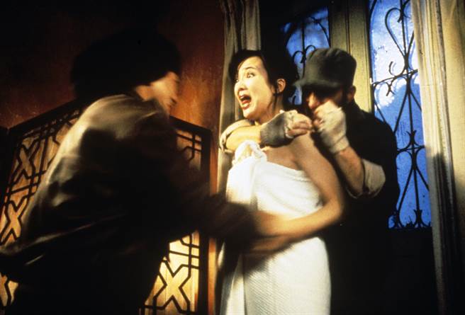 郑裕玲在《飞鹰计划》表现生动。（图／卫视提供）