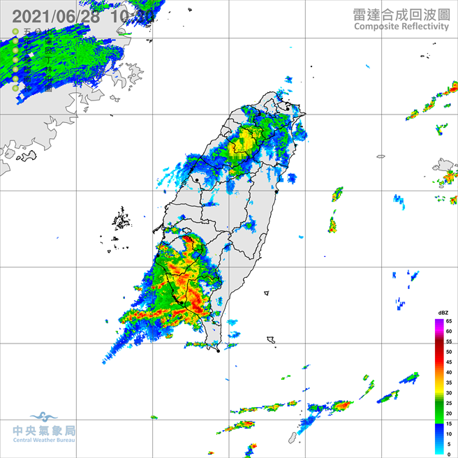 新一波雨弹强灌南高屏。（翻摄自气象局）