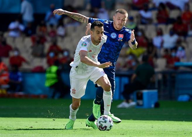 布斯克兹 的復出为西班牙带来中场的稳定性 （图片来源︰达志影像）