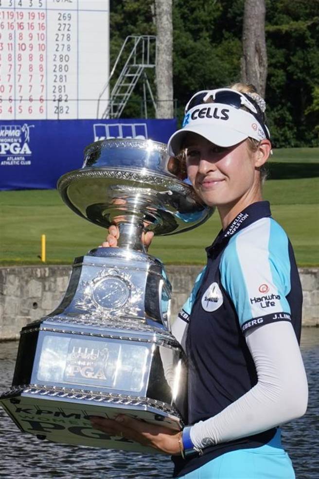 美国女子高球好手奈莉柯达以3杆优势夺下LPGA锦标赛冠军。(美联社)