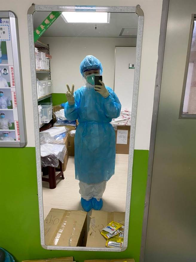 屏东医院医师吴欣岱希望用第一线的角度告诉大家台湾的疫情状况，并能重视医疗人员的辛苦。(翻摄吴欣岱脸书)