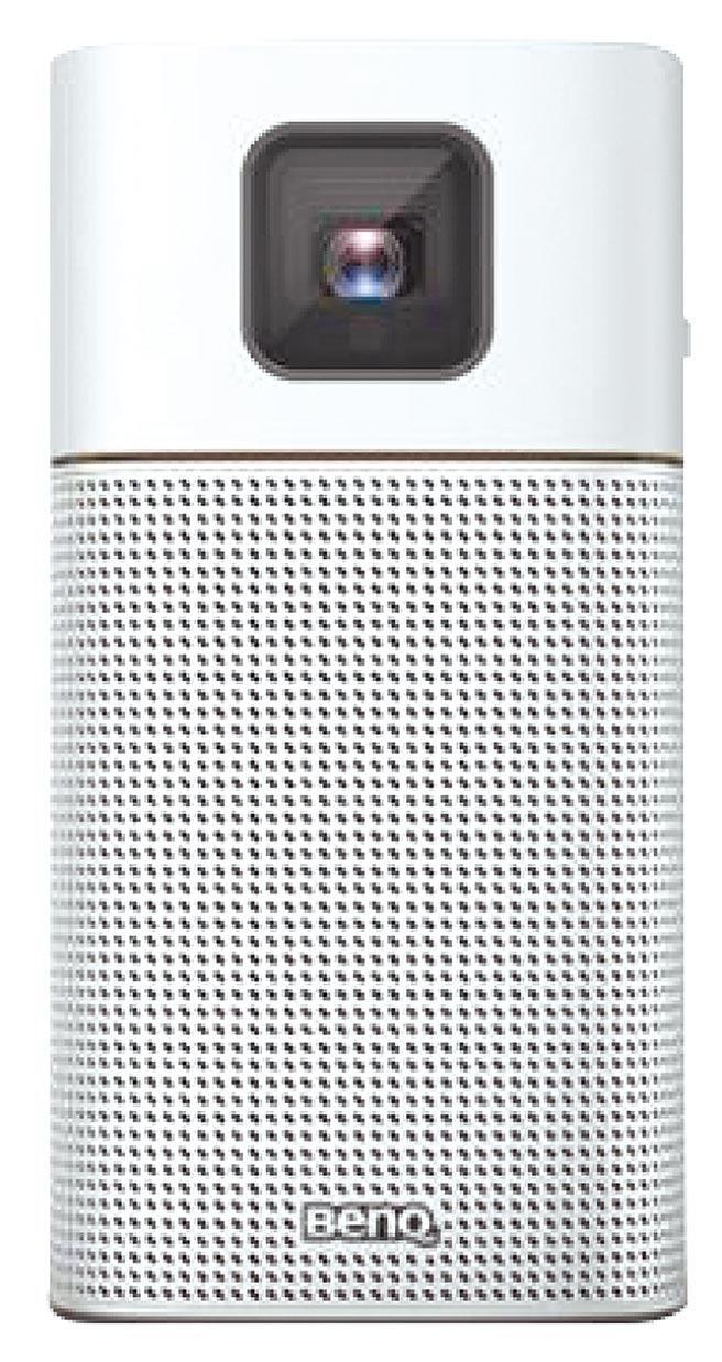 灿坤的BenQ GV1 HDMI LED无线行动投影机，会员价1万元，30日前再享特价9900元。（灿坤提供）