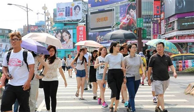 夏天的老大哥「太平洋高压」将在周四伸到台湾附近，宣告夏季天气型态开始，未来要有天气变化就要看有无颱风发展。（资料照）