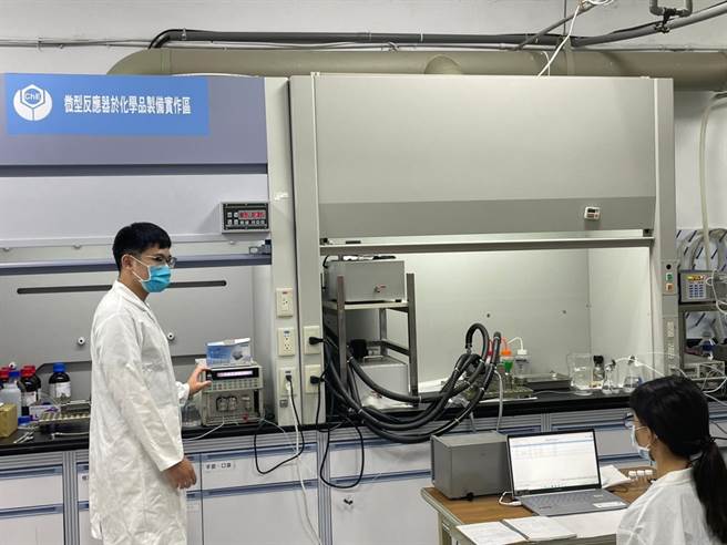 微通道反应系统是化工产业极具未来发展性的设备和技术。(台科大提供／李侑珊台北传真)