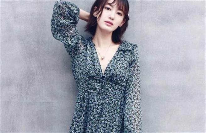 蒋家旻在新戏中有突破性演出，一反过往形象。（图/翻摄自蒋家旻IG）