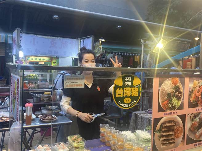 台东连续19天零确诊，有鑑于台北、高雄夜市纷纷恢復营运，台东摊商有意跟进，资料照。（蔡旻妤摄）