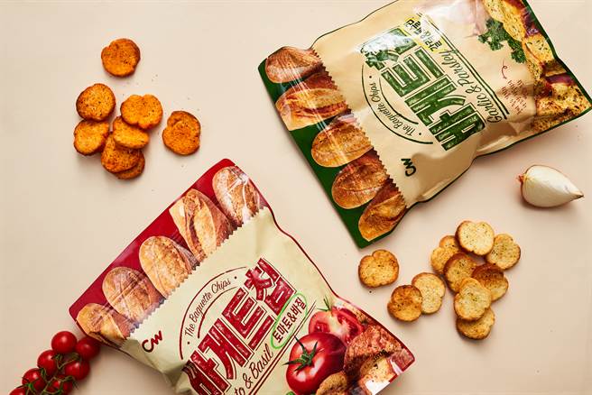 西西里风味 & 大蒜麵包饼乾。(图／品牌提供)