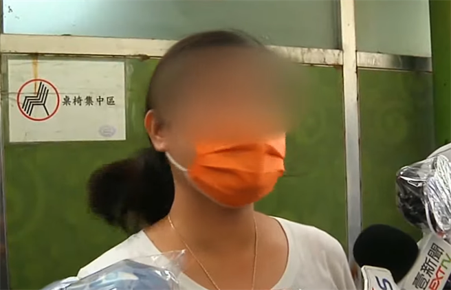 男童母亲接受媒体联访时，盼望司法能还一个公道，别让一个可爱的孩子就这样没了。（图／中天新闻）