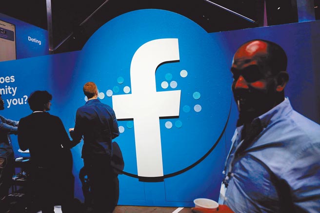 哥倫比亞特區地方法院法官28日裁定，FTC未能提供足夠證據證明「臉書」在個人社交網路市場擁有壟斷地位，因此駁回訴訟。（路透）