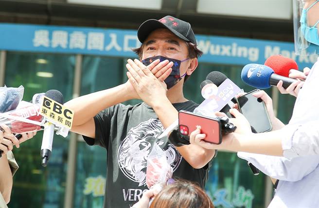 吳宗憲昨反嗆新北市永和安和里長鄧長安。（圖／中時資料照片）