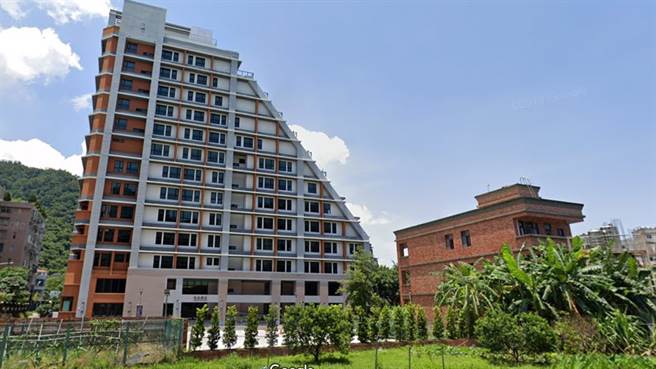 北市确诊者与家人赴礁溪泡汤曾到过兆品酒店。(取自 Google Maps)