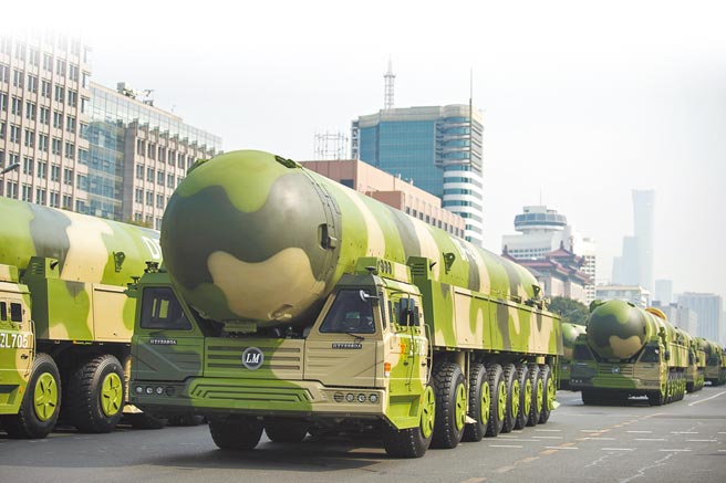 东风-41型长程飞弹。（新华社资料照片）