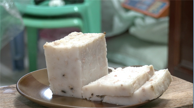 有家暴前科的丈夫凌晨到妻子的早餐店要求吃萝卜糕，遭拒绝后竟拿到砍伤妻子。（中时资料照）