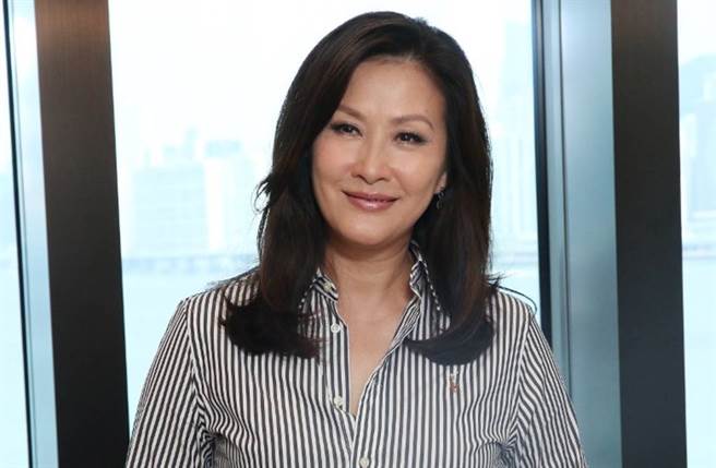 陈慧珊现被发现在深圳教英文。(图／翻摄自东网)