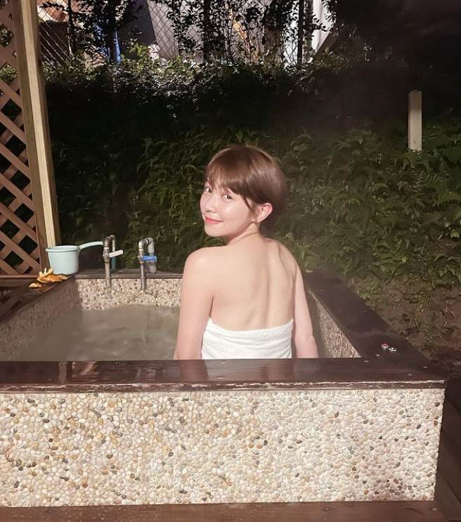 曾智希身材匀称。（图／IG@曾智希）