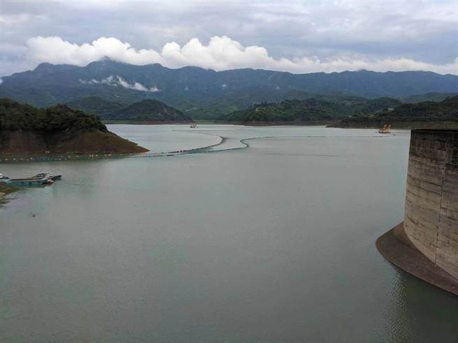 曾文水库的蓄水量超前翡翠水库，重返全台水库霸主。（图／南水局提供）
