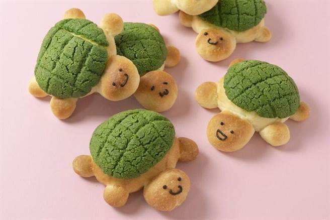 小乌龟波萝麵包。　图：自己做烘焙聚乐部╱提供