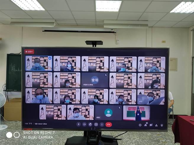 苗栗縣校長遴選作業從5日起在後龍鎮新港國中小學舉辦，因疫情關係採取視訊審核。（苗栗縣政府教育處提供／謝明俊苗栗傳真）