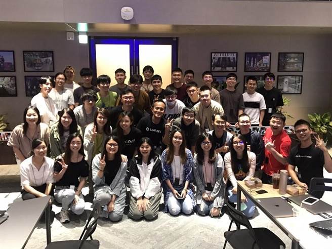 LINE台湾邀优秀青年加入LINE TECH FRESH行列。（LINE台湾提供／林志成台北传真）